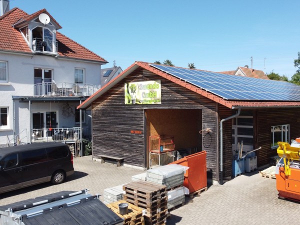 Vielseitige Wohn- & Gewerbeimmobilie mit Hallen, Büros und Wohnungen in Geislingen-Binsdorf